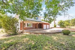 1103 Carlls Straight Path, Dix Hills, NY 11746 - Photo 4