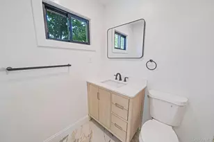 30 Bradley Dr, Shoreham, NY 11786 - Photo 32