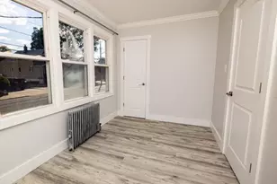 47 Wood St, Lynbrook, NY 11563 - Photo 8
