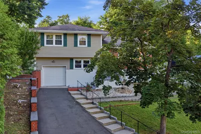 3 Hardy Place, Yonkers, NY 10703 - Photo 2