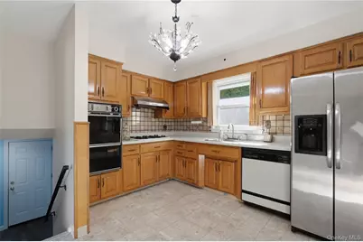 3 Hardy Place, Yonkers, NY 10703 - Photo 10