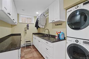 157-36 85th St, Howard Beach, NY 11414 - Photo 32