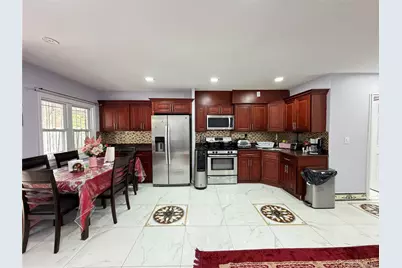 155-17 65 Avenue, Flushing, NY 11357 - Photo 2