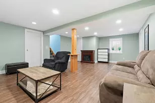 841 Willow Rd, Franklin Square, NY 11010 - Photo 26