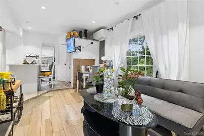 89 S Elroy Drive, Montauk, NY 11954 - Photo 2