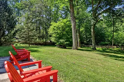 15 Westchester Avenue, Pound Ridge, NY 10576 - Photo 22