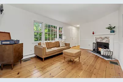 15 Westchester Avenue, Pound Ridge, NY 10576 - Photo 4