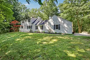 15 Westchester Ave, Pound Ridge, NY 10576 - Photo 2