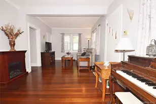 88 East St, Hicksville, NY 11801 - Photo 8