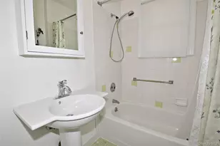 88 East St, Hicksville, NY 11801 - Photo 16