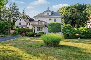 242 Mayflower Ave, New Rochelle, NY 10801 - Photo 12