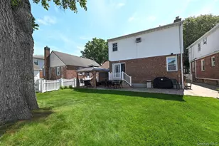 258 Rintin St, Franklin Square, NY 11010 - Photo 24