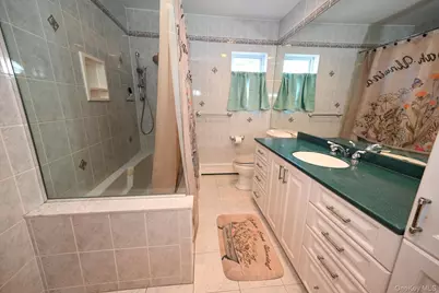 258 Rintin Street, Franklin Square, NY 11010 - Photo 14