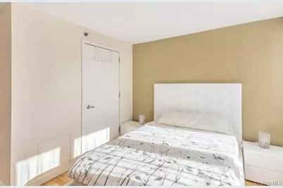 39-16 Prince Street #8E, Flushing, NY 11354 - Photo 12