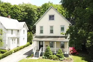 3 White St, Highland, NY 12528 - Photo 2