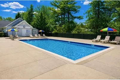 39 Merrimack Road, Smithtown, NY 11787 - Photo 6