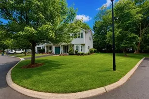 39 Merrimack Rd, Smithtown, NY 11787 - Photo 2
