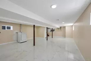153-11 124th Ave, Jamaica, NY 11434 - Photo 38