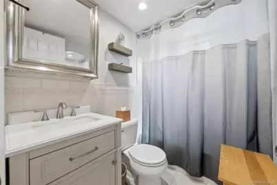 2449 Union Boulevard #39A, Islip, NY 11751 - Photo 16