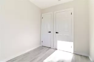 61-10 84th St, Middle Village, NY 11379 - Photo 24