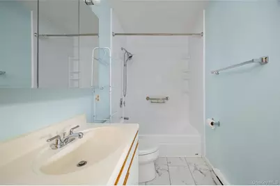 1004 Chelsea Cove S, Hopewell Junction, NY 12533 - Photo 12
