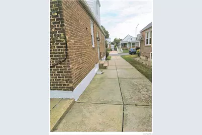 118-26 229, Cambria Heights, NY 11412 - Photo 4