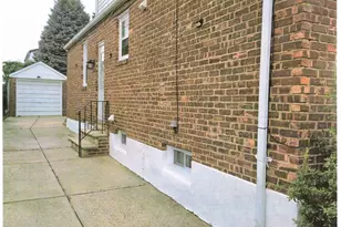 118-26 229, Cambria Heights, NY 11412 - Photo 6