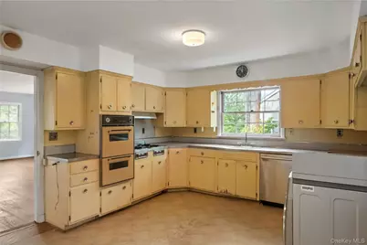 4670 Independence Avenue, Bronx, NY 10471 - Photo 14