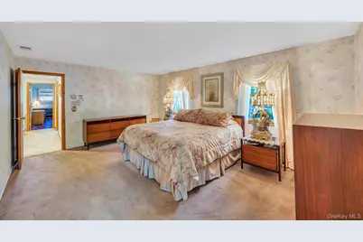 17 Cedar Place, Kings Park, NY 11754 - Photo 26