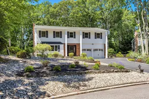 17 Cedar Pl, Kings Park, NY 11754 - Photo 2