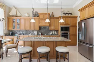 95 Hamlet Dr, Mount Sinai, NY 11766 - Photo 8