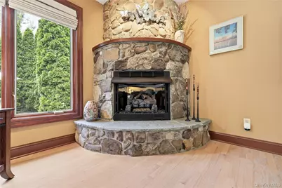 39 Loughran Lane, Highland, NY 12528 - Photo 10