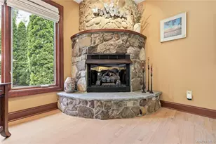 39 Loughran Ln, Highland, NY 12528 - Photo 10