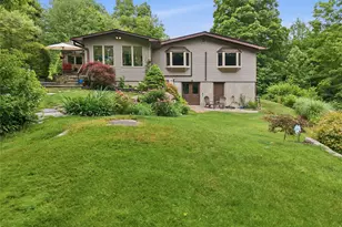 39 Loughran Ln, Highland, NY 12528 - Photo 2