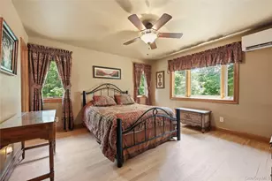 39 Loughran Ln, Highland, NY 12528 - Photo 18