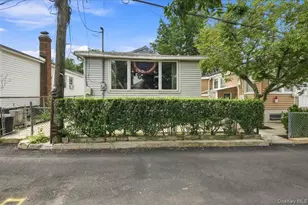 24 A Edgewater Park, Bronx, NY 10465 - Photo 1