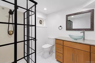 5 Willets Dr, Syosset, NY 11791 - Photo 20