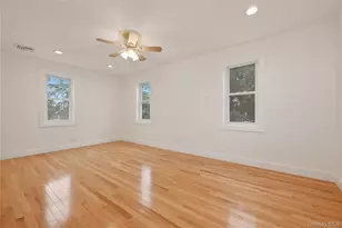 6 Prospect St, Hicksville, NY 11801 - Photo 18