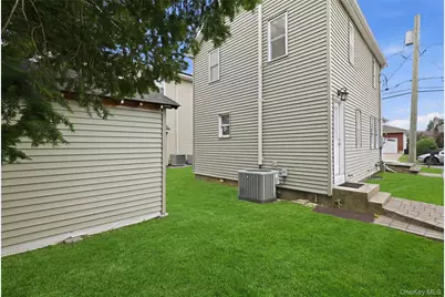 6 Prospect Street, Hicksville, NY 11801 - Photo 24