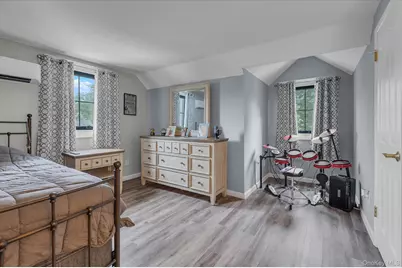 31 Apple Lane, Commack, NY 11725 - Photo 16