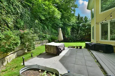 245 Harbor Hill Road, East Hills, NY 11576 - Photo 32