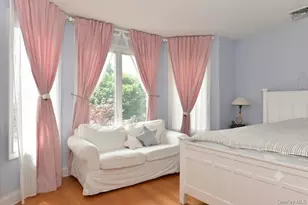 245 Harbor Hill Rd, Roslyn, NY 11576 - Photo 24