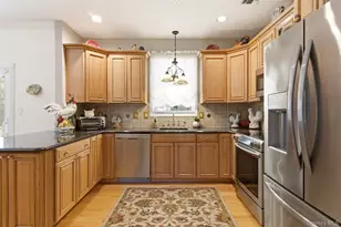 15 Scenic View Cres, Manorville, NY 11949 - Photo 12
