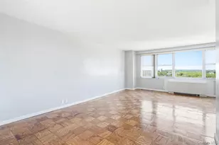 70-25 Yellowstone Blvd, Forest Hills, NY 11375 - Photo 2