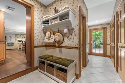 10 Serene Court, Dix Hills, NY 11746 - Photo 30