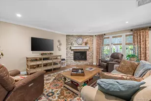 10 Serene Ct, Dix Hills, NY 11746 - Photo 22