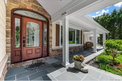 10 Serene Court, Dix Hills, NY 11746 - Photo 10