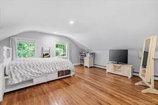 10 Serene Ct, Dix Hills, NY 11746 - Photo 34