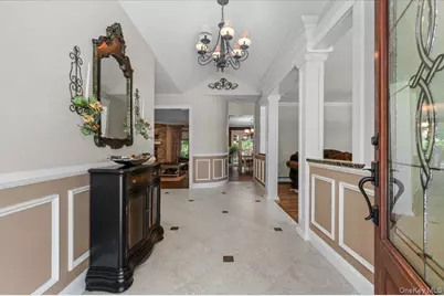 10 Serene Court, Dix Hills, NY 11746 - Photo 12