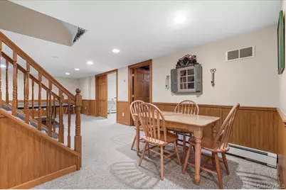 10 Serene Court, Dix Hills, NY 11746 - Photo 40